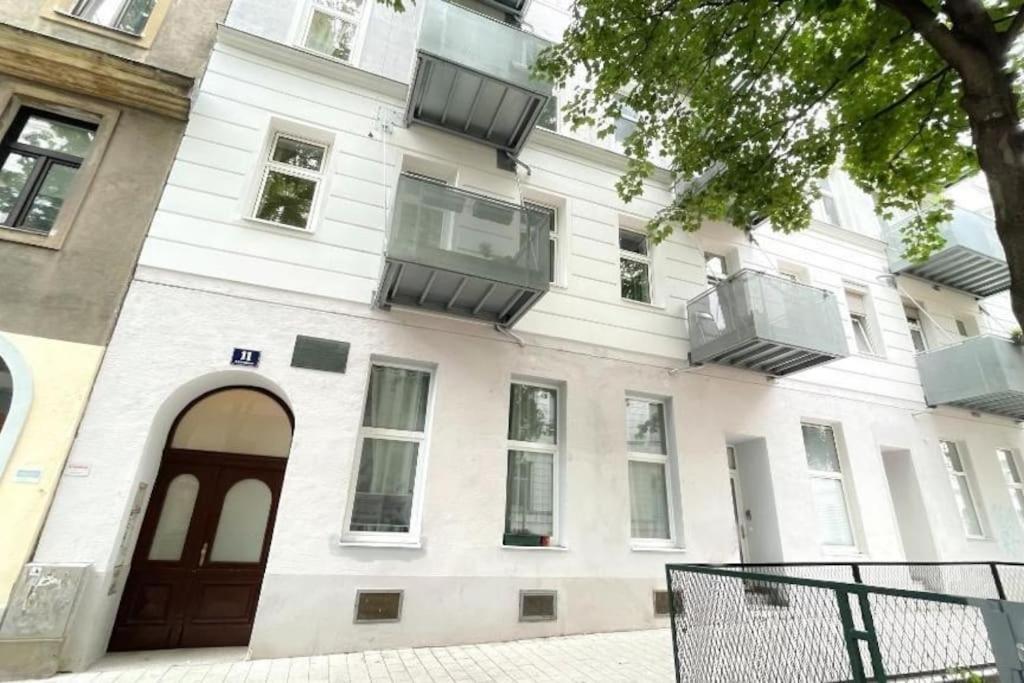 Modern Living In City Center - Fully Equipped Wien Ngoại thất bức ảnh